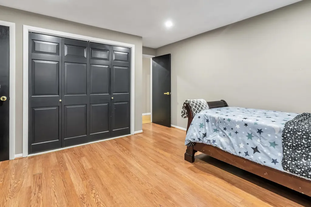 394 Cedar Street Manchester NH 03103