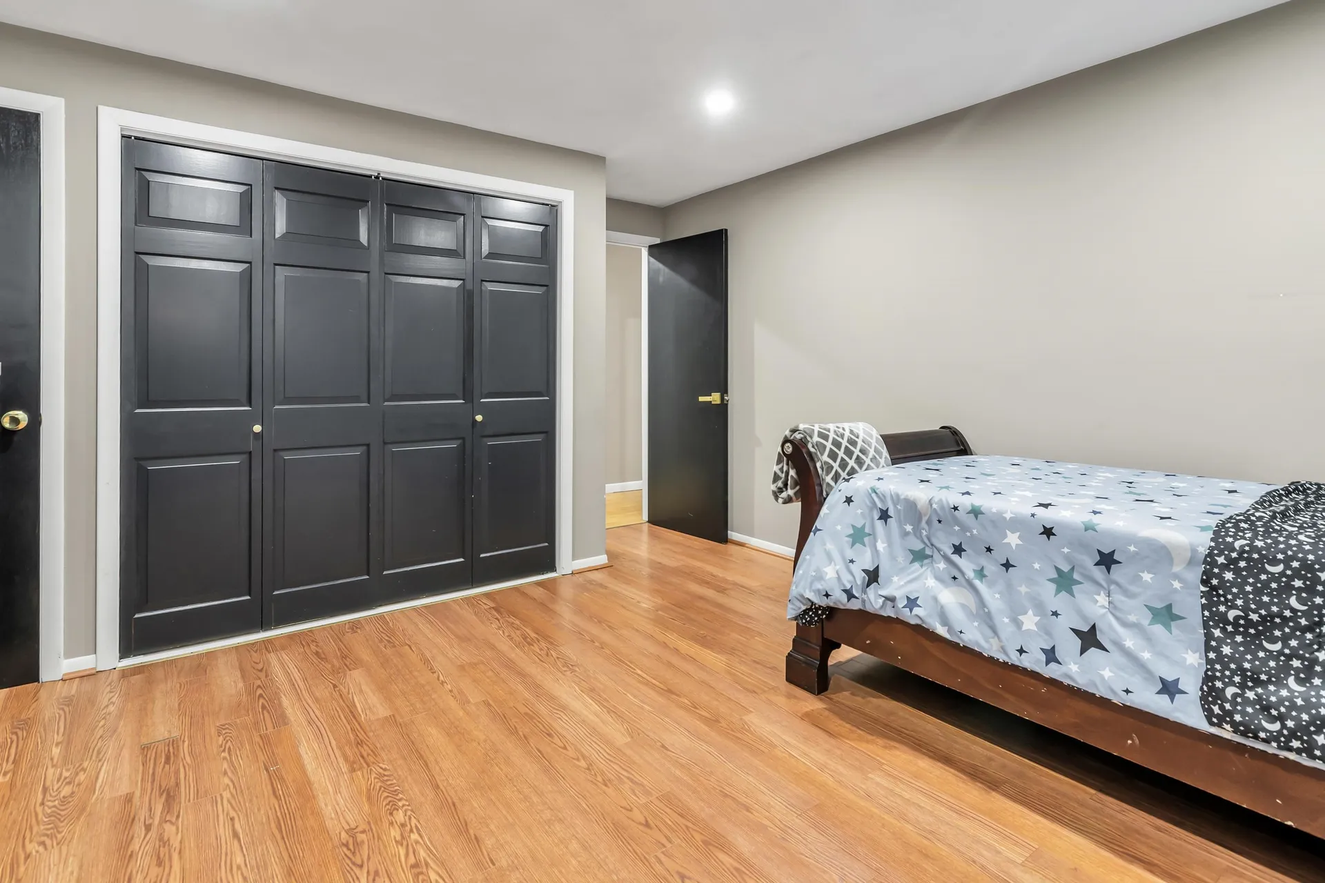 394 Cedar Street Manchester NH 03103