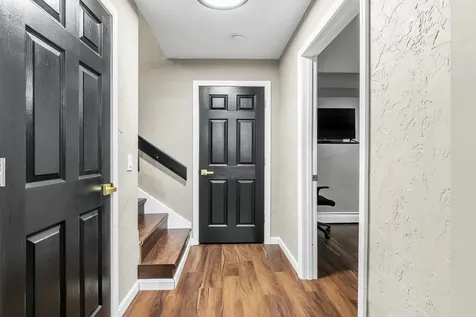 394 Cedar Street Manchester NH 03103