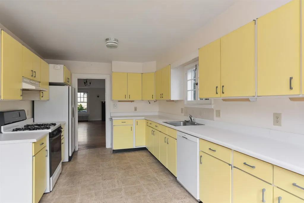 37 Bilodeau Court Burlington VT 05401