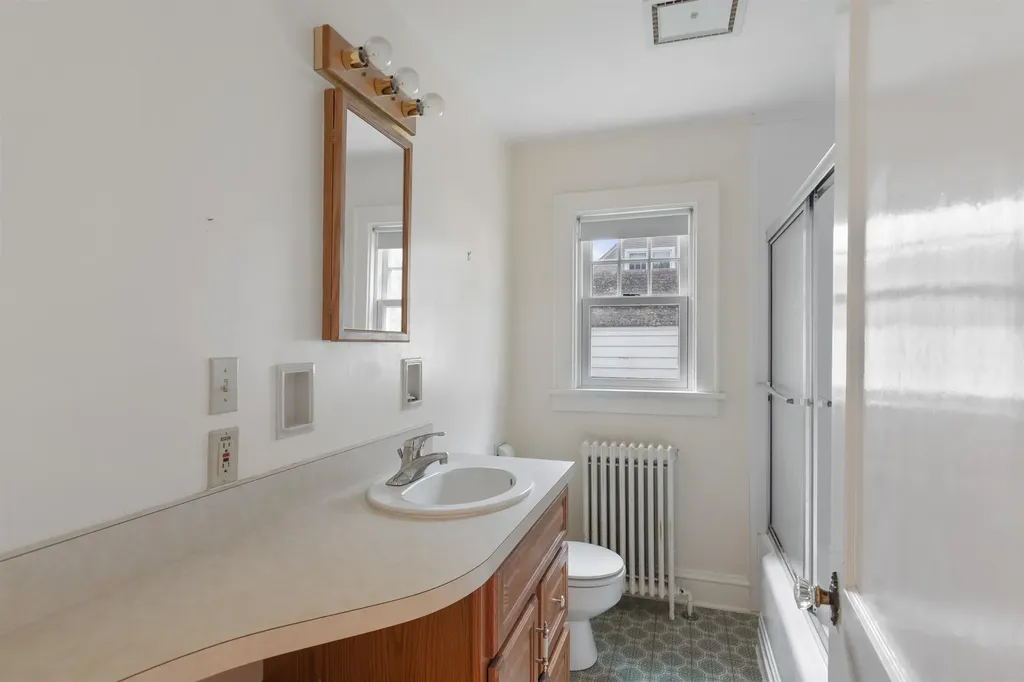 37 Bilodeau Court Burlington VT 05401