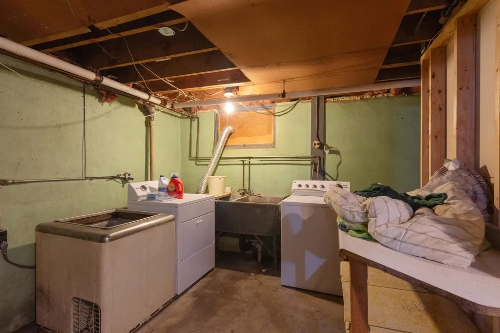 37 Bilodeau Court Burlington VT 05401