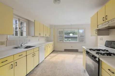 37 Bilodeau Court Burlington VT 05401