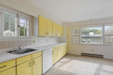 37 Bilodeau Court Burlington VT 05401