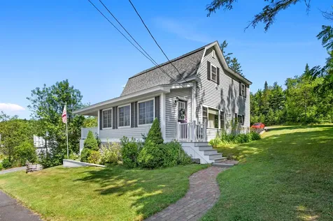 20 Carlson Drive Pittsburg NH 03592