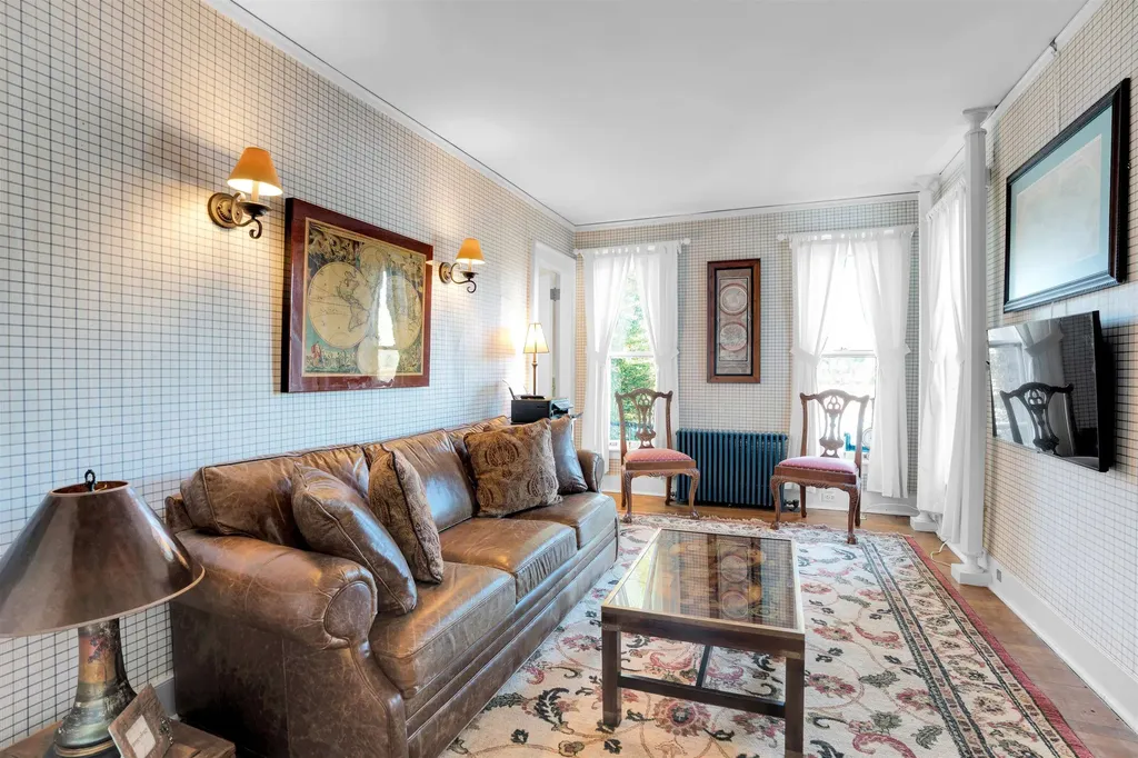 505 Deweys Mills Road Hartford VT 05047