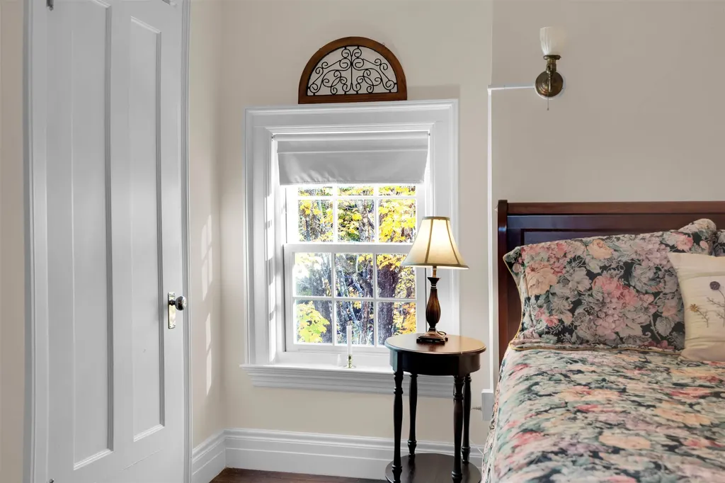 505 Deweys Mills Road Hartford VT 05047