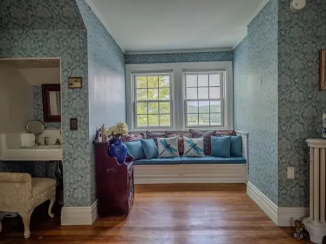 505 Deweys Mills Road Hartford VT 05047