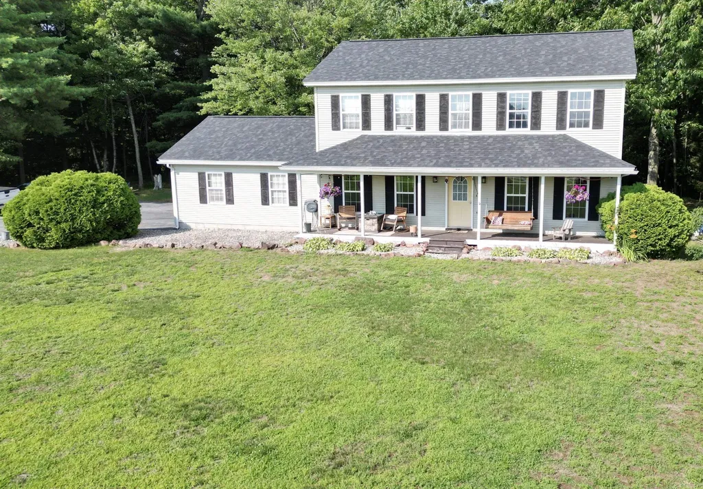 139 Quarry Lane Highgate VT 05459