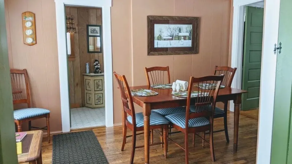 41 Meadow Street Bethlehem NH 03574