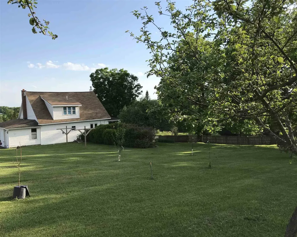 2066 Hinman Settler Road Brownington VT 05860