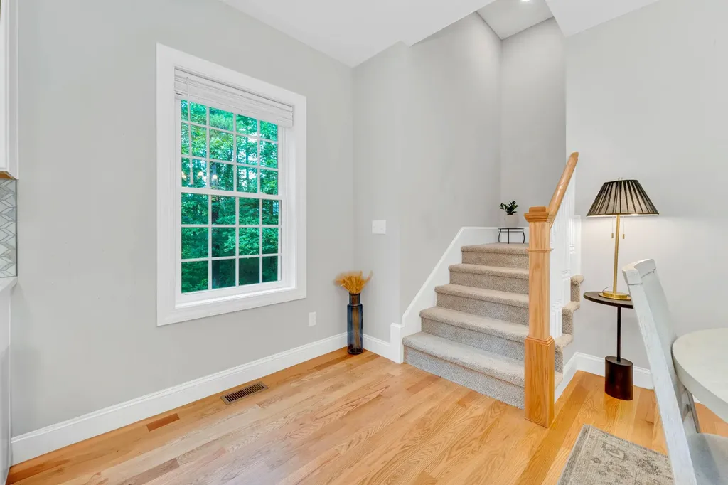 57 Hardy Road Londonderry NH 03053