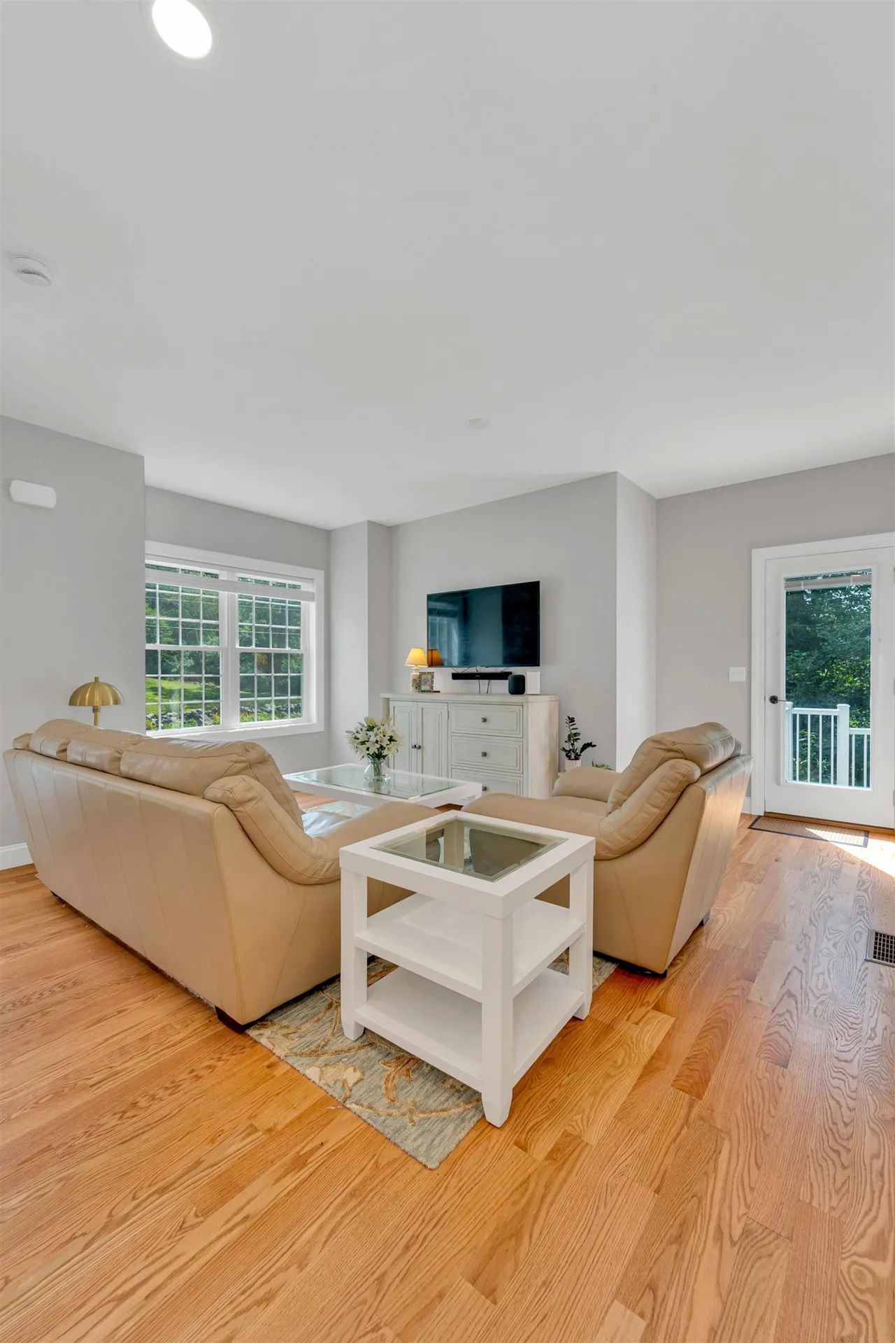 57 Hardy Road Londonderry NH 03053