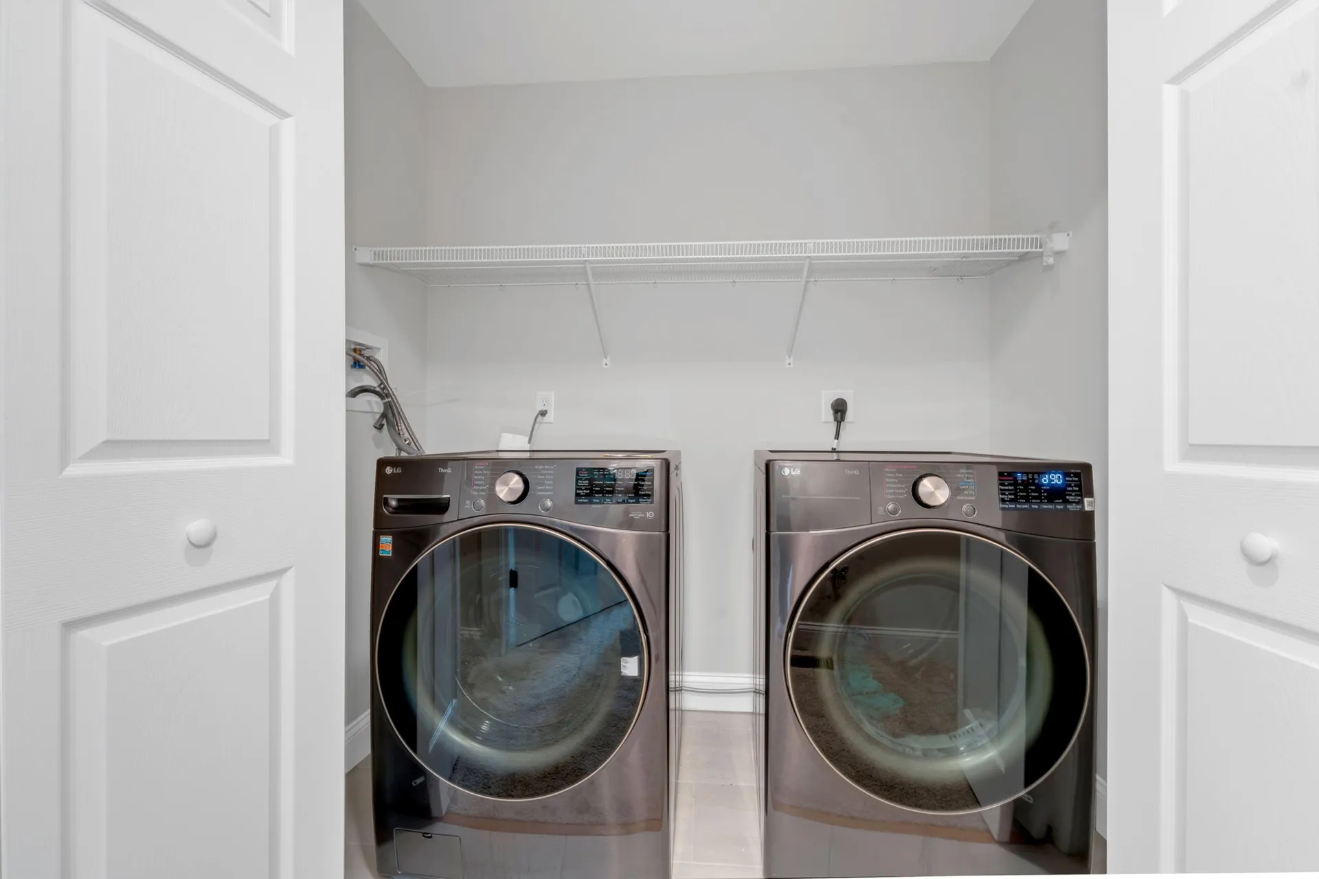 57 Hardy Road Londonderry NH 03053