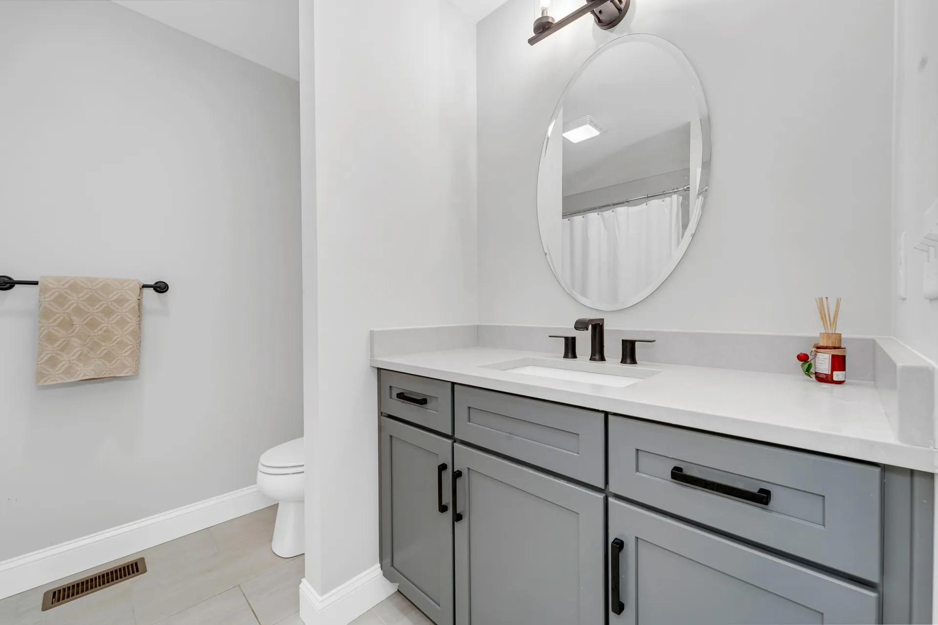 57 Hardy Road Londonderry NH 03053