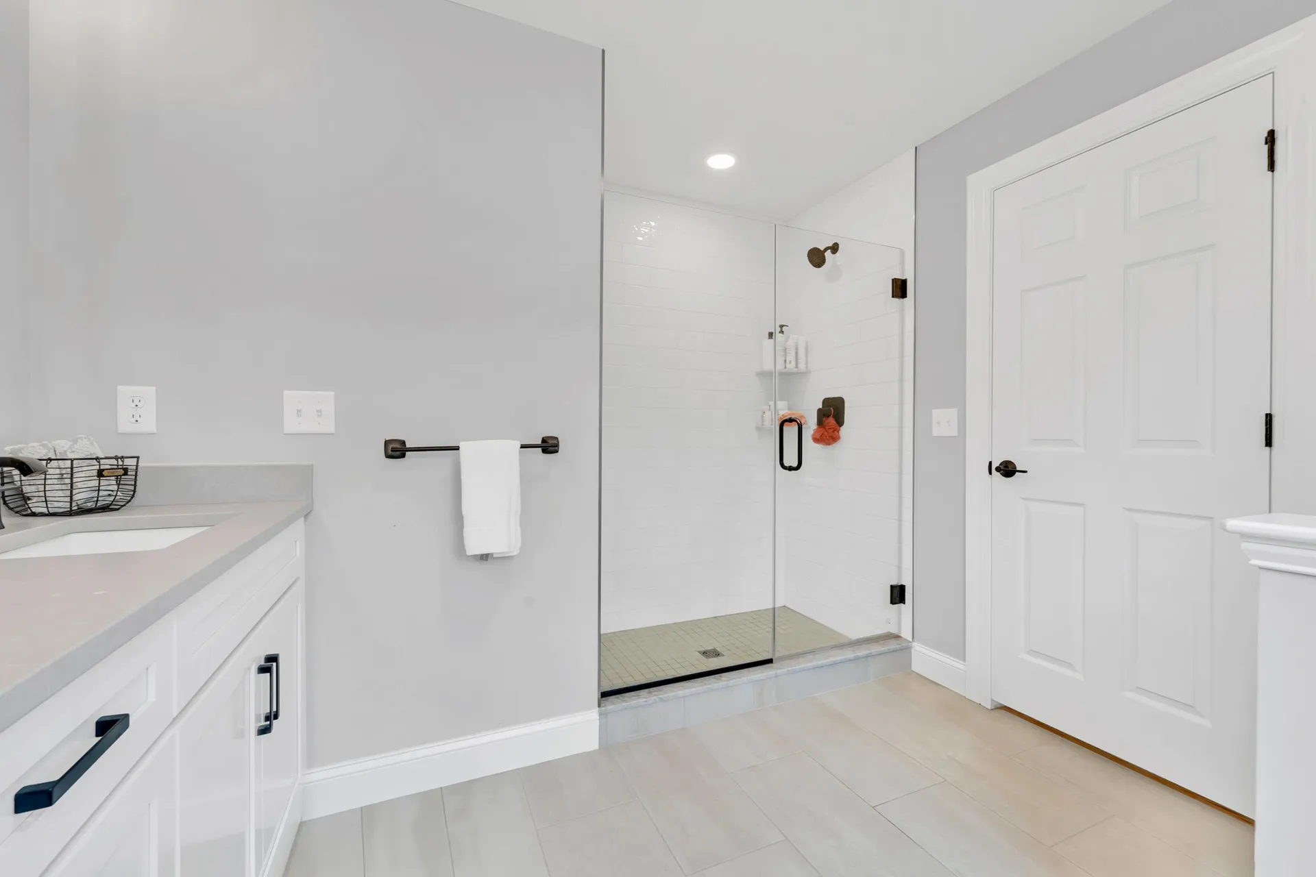 57 Hardy Road Londonderry NH 03053