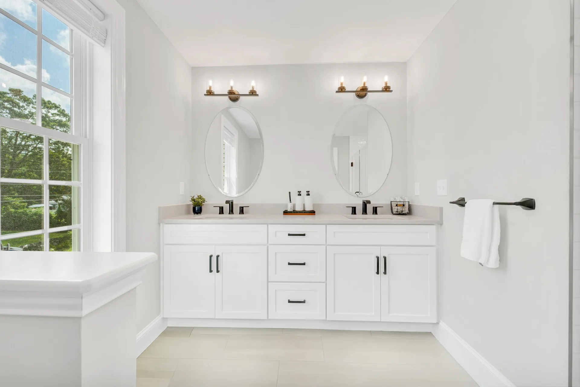 57 Hardy Road Londonderry NH 03053