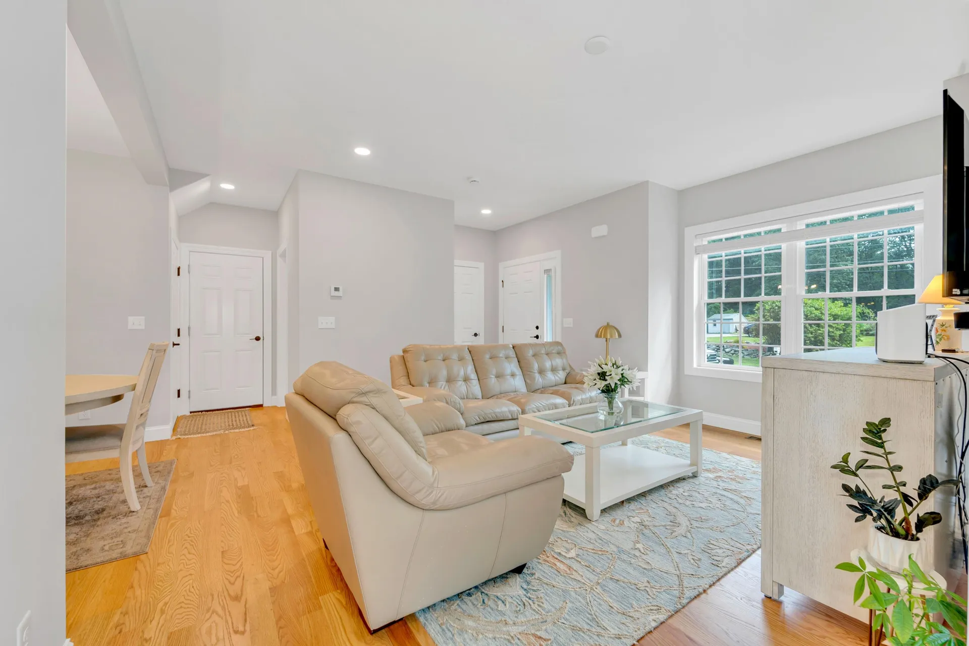 57 Hardy Road Londonderry NH 03053