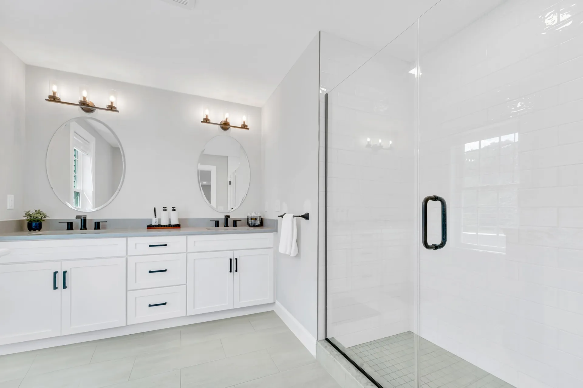 57 Hardy Road Londonderry NH 03053