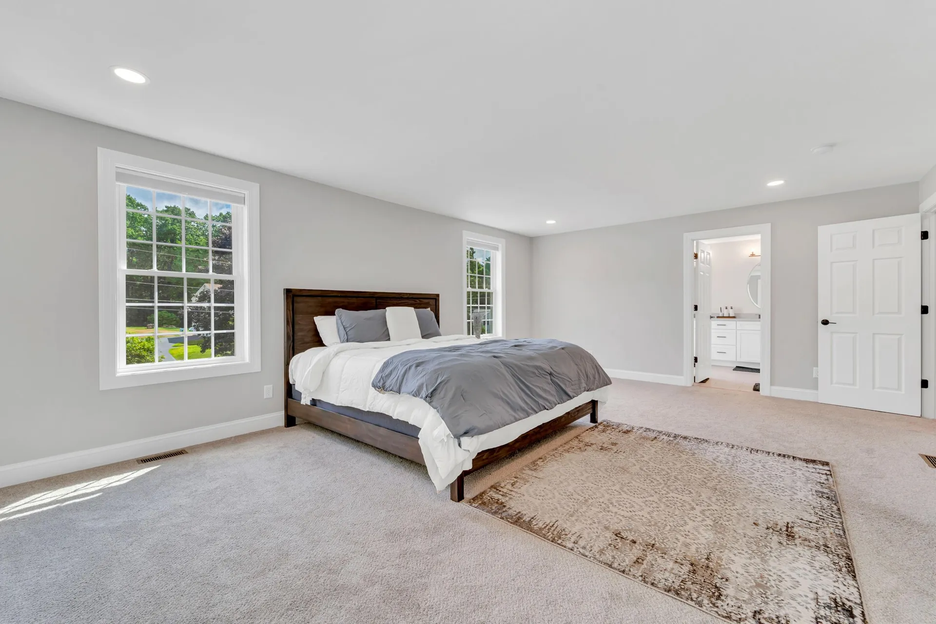 57 Hardy Road Londonderry NH 03053