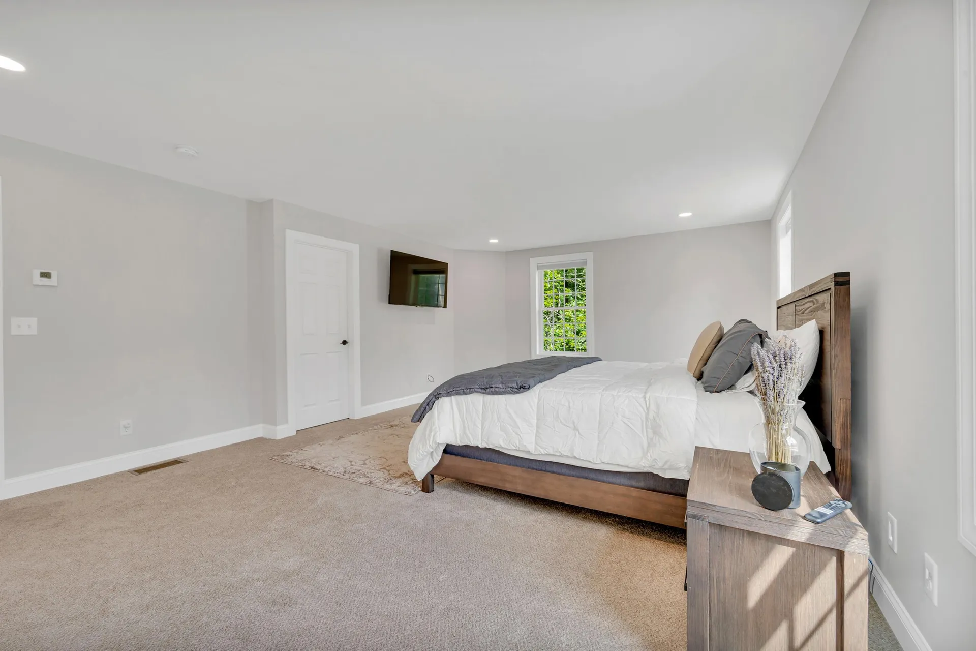 57 Hardy Road Londonderry NH 03053