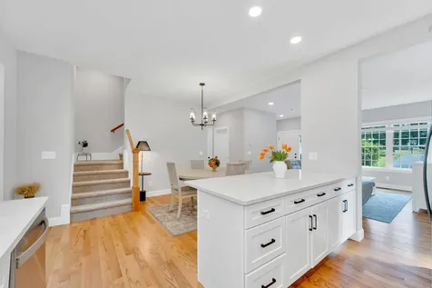 57 Hardy Road Londonderry NH 03053