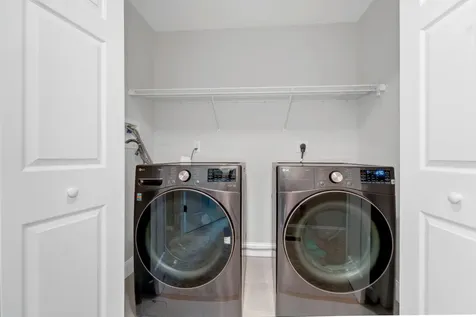 57 Hardy Road Londonderry NH 03053