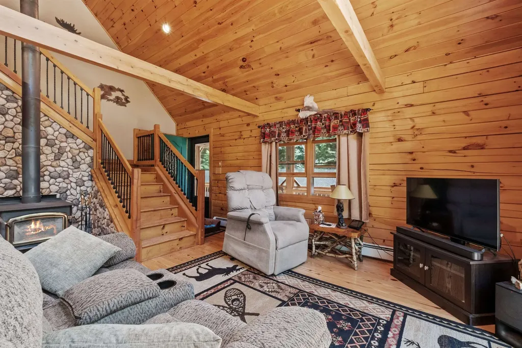 165 Covered Bridge Road Thornton NH 03285