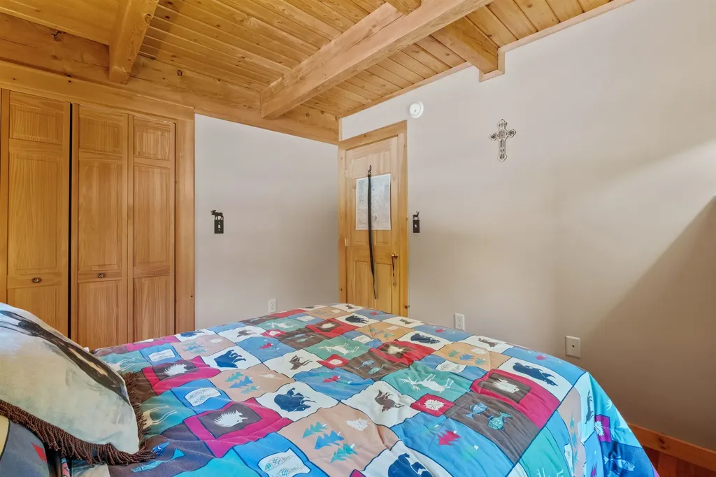 165 Covered Bridge Road Thornton NH 03285