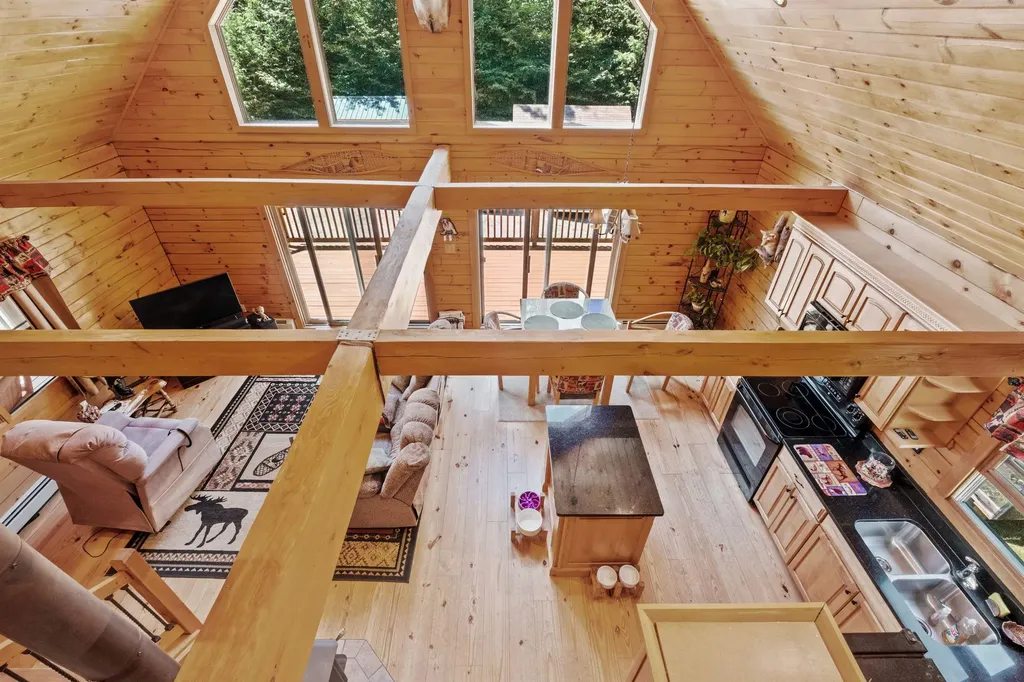 165 Covered Bridge Road Thornton NH 03285