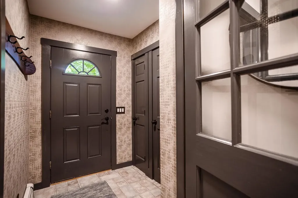 232 North Village Road Jay VT 05859