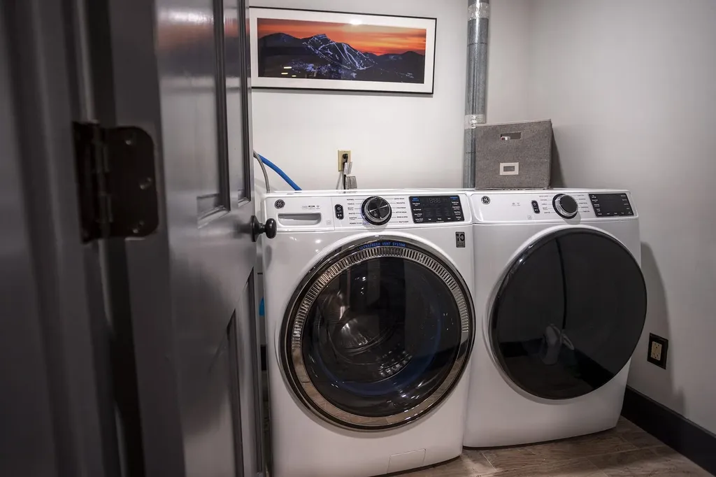 232 North Village Road Jay VT 05859