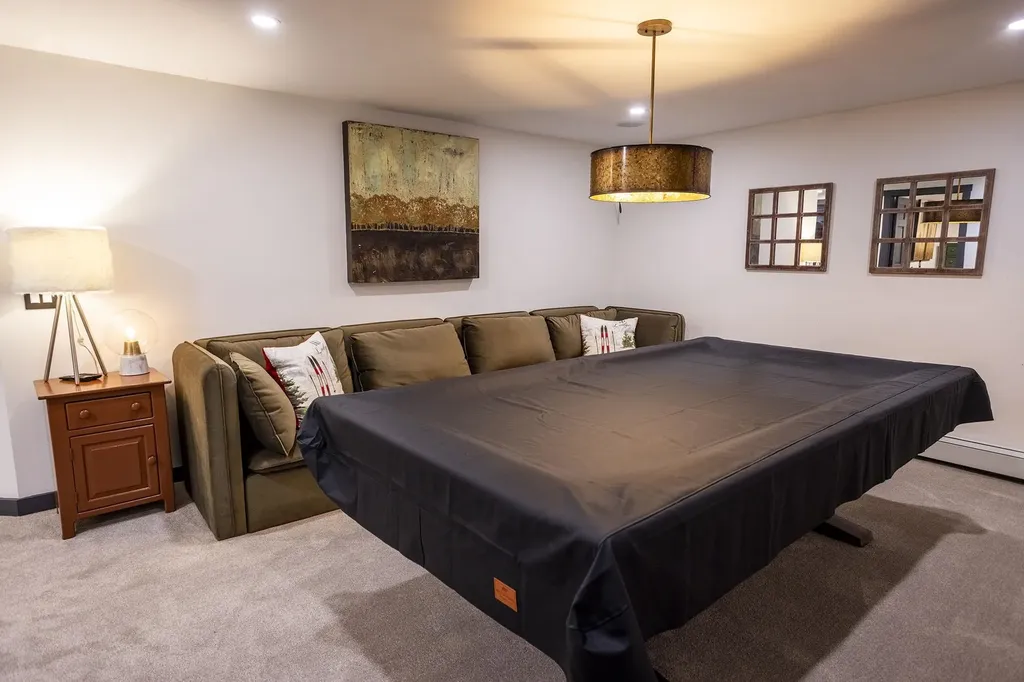 232 North Village Road Jay VT 05859