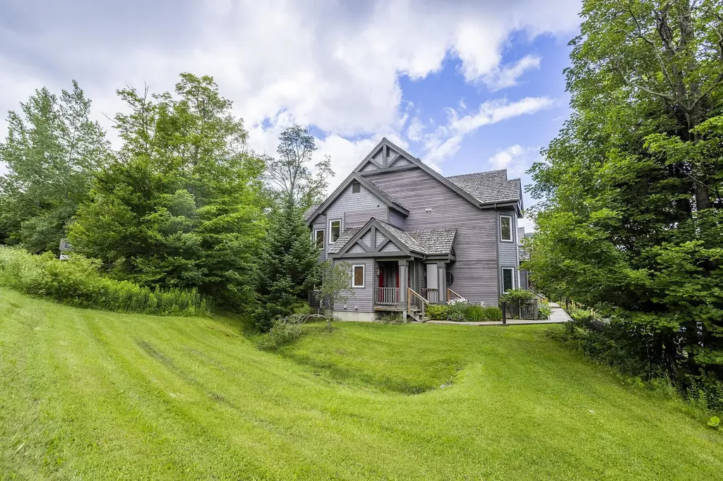 232 North Village Road Jay VT 05859