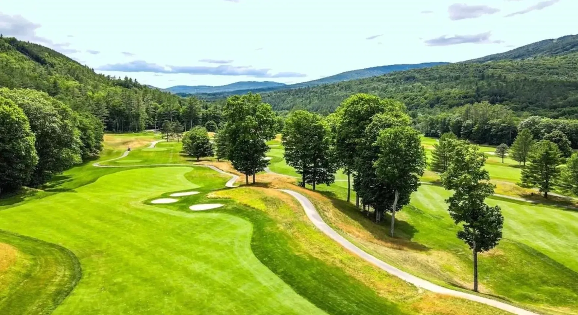 32 Pond Street Ludlow VT 05149