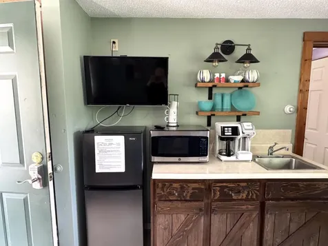 32 Pond Street Ludlow VT 05149