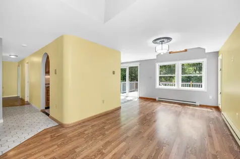 10 Wagner Way Hudson NH 03051