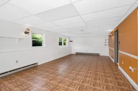 10 Wagner Way Hudson NH 03051