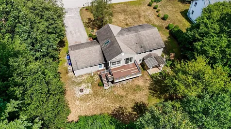 10 Wagner Way Hudson NH 03051