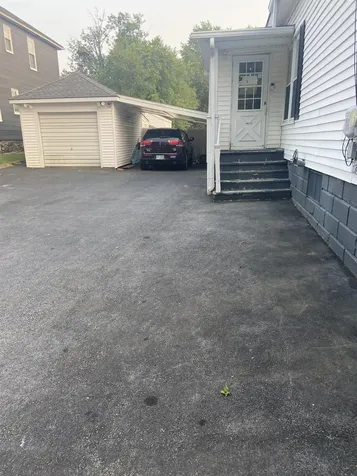 177 Young Street Manchester NH 03103