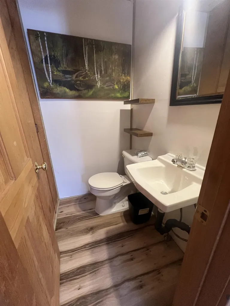 571 Elm Street Milford NH 03055