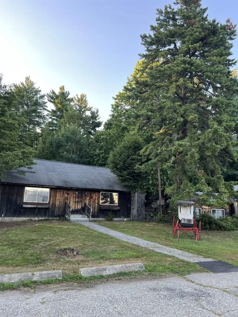 571 Elm Street Milford NH 03055