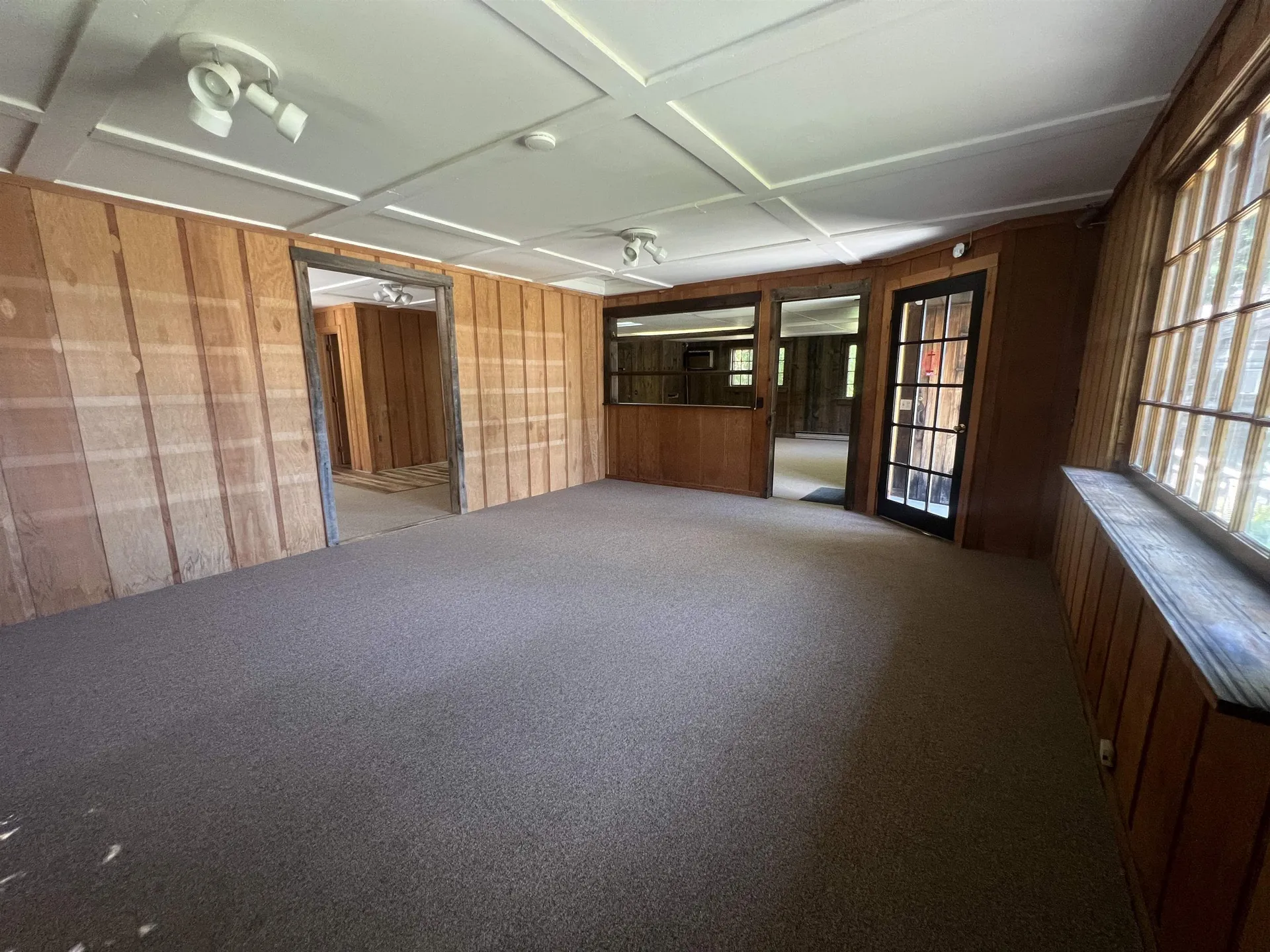 571 Elm Street Milford NH 03055