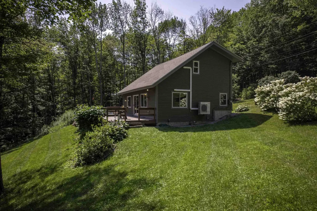139 Bergwelt Lane Readsboro VT 05350