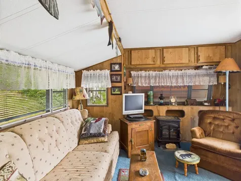 1459 Main Street Pittsburg NH 03592