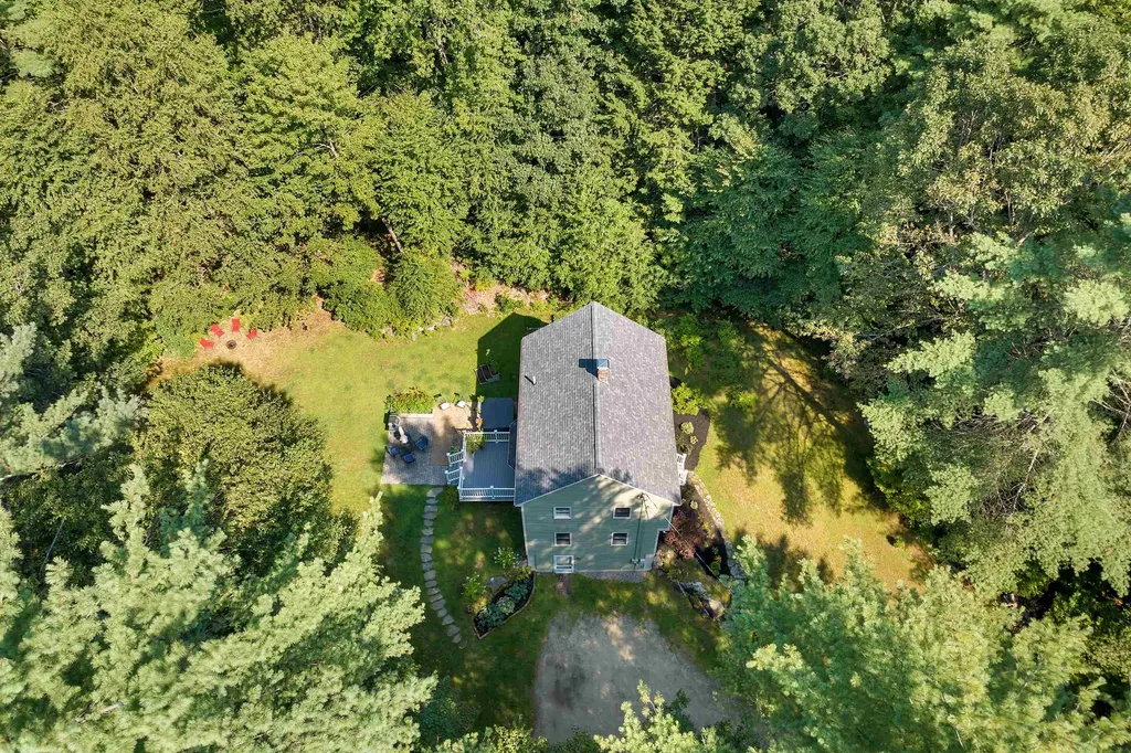11 Moose Run Barrington NH 03825