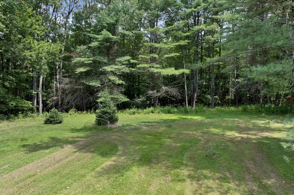 677 Pine Hill Road Wolfeboro NH 03894