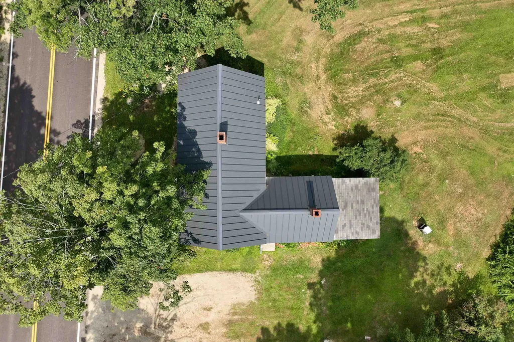 677 Pine Hill Road Wolfeboro NH 03894