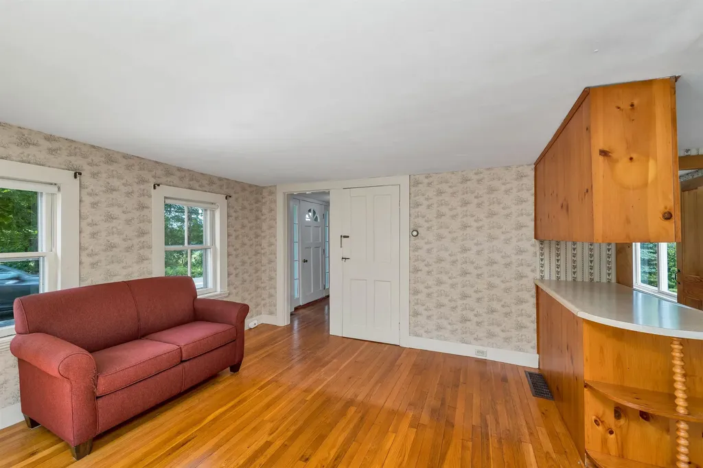 677 Pine Hill Road Wolfeboro NH 03894