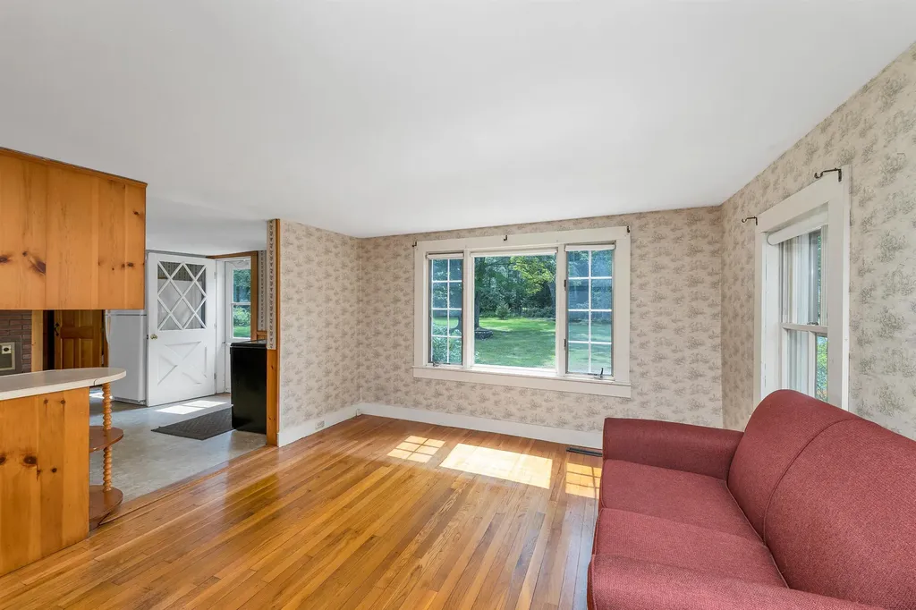 677 Pine Hill Road Wolfeboro NH 03894
